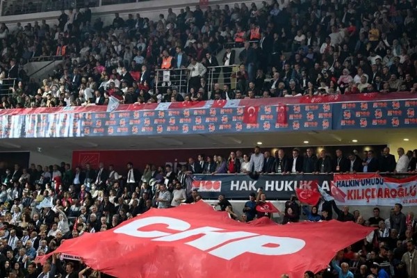 CHP'nin şaibeli kurultayındaki kirli pazarlık ortaya çıktı! Özgür Özel’i destekle başkanlığı al